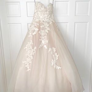 Strapless Ball Gown Wedding Dress